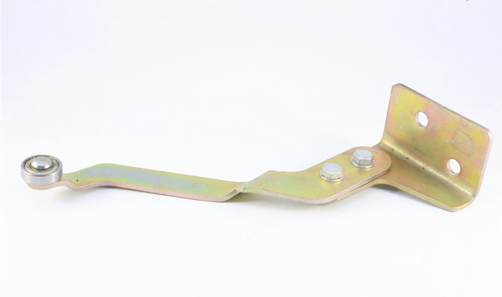 2705_6426270_10.jpg Рычаг сдвижной двери Гзель 2705 механизма открывания нижний в сборе 017403