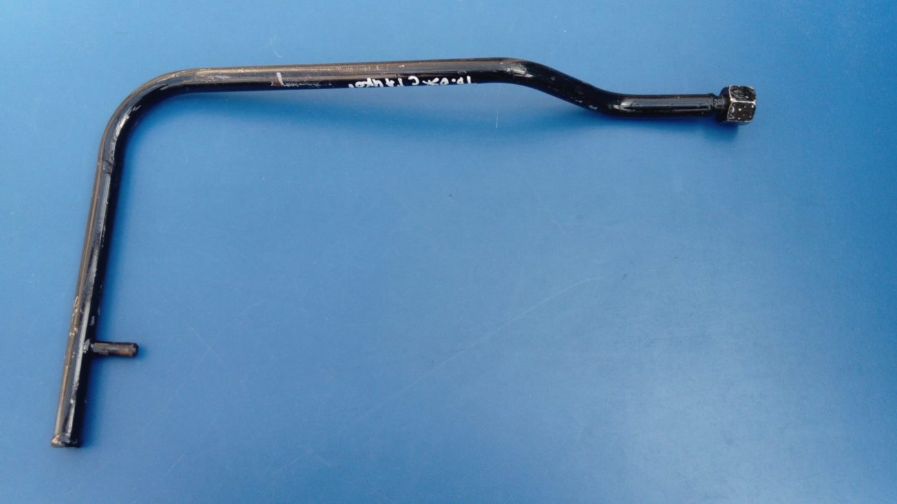 Трубка забора охлаждающей жидкости С ГАЙКОЙ 406 карбюратор 002426