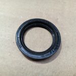 Сальник КПП (первичного вала) 31029, 3302 (35х48х7) маленький Резина ЯРТИ 00-24716